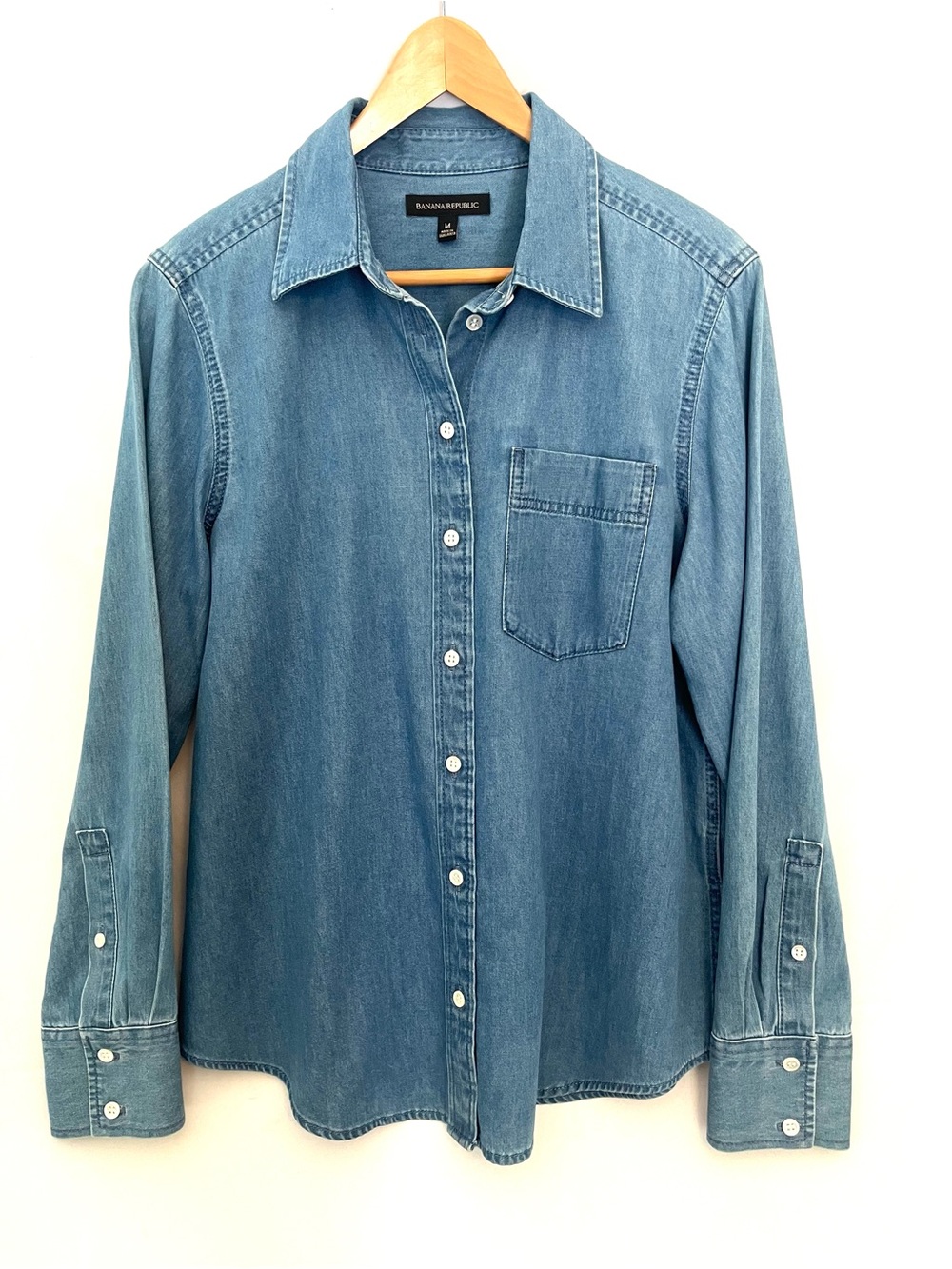Banana Republic Denim Long Sleeve Shirt M